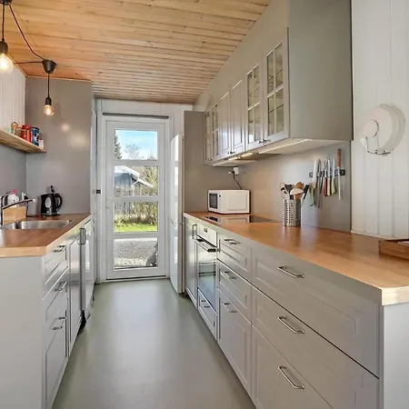 Holiday home Beautiful In With Wifi